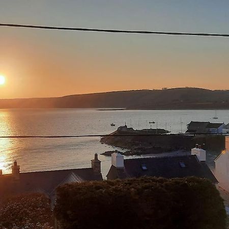 Вілла Arvonia Sleeps 7, Sea Views, Dog Friendly Нью-Кі Екстер'єр фото