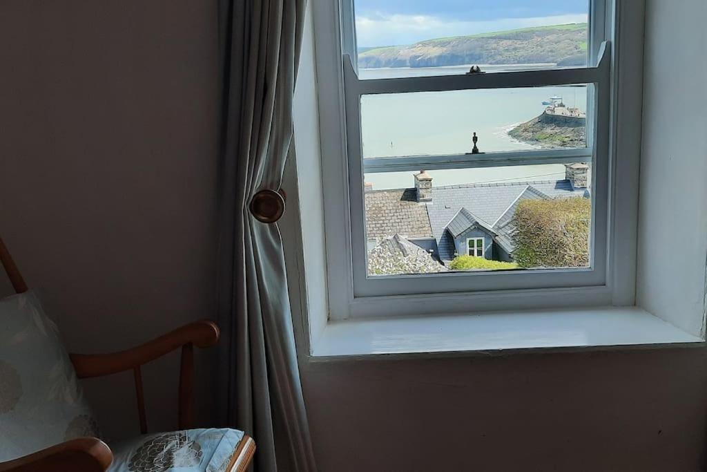 Вілла Arvonia Sleeps 7, Sea Views, Dog Friendly Нью-Кі Екстер'єр фото