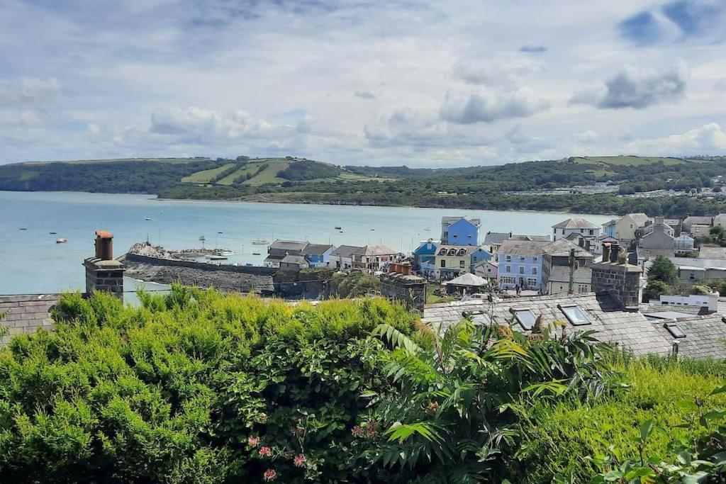 Вілла Arvonia Sleeps 7, Sea Views, Dog Friendly Нью-Кі Екстер'єр фото